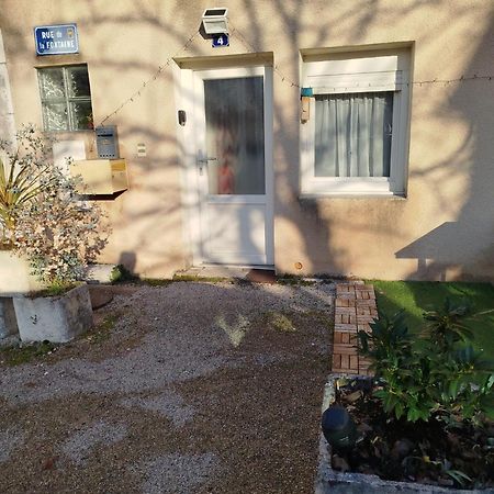Maison De Village Appartement Rdc Avec Terrasse Gy Luaran gambar